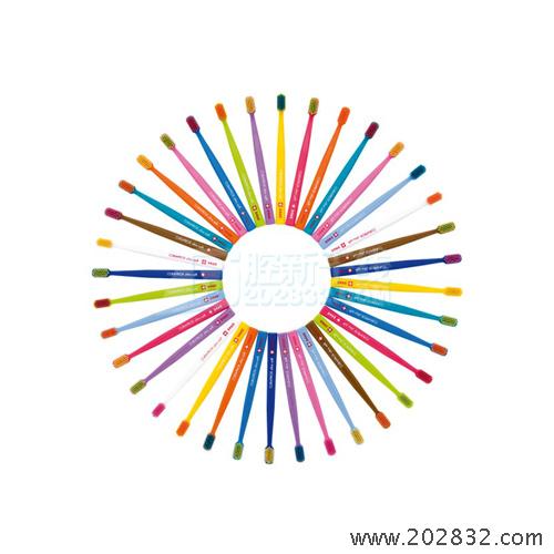 curaprox 酷尔若思 清爽型美白牙膏 软毛牙刷 5460 牙刷 超软毛牙刷 清爽牙膏 5461牙刷 孕妇 儿童 孕妇牙刷 儿童牙刷 套装 39支 成人牙刷
